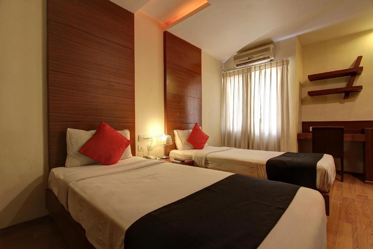 Amaran Hotels Мадурай Экстерьер фото